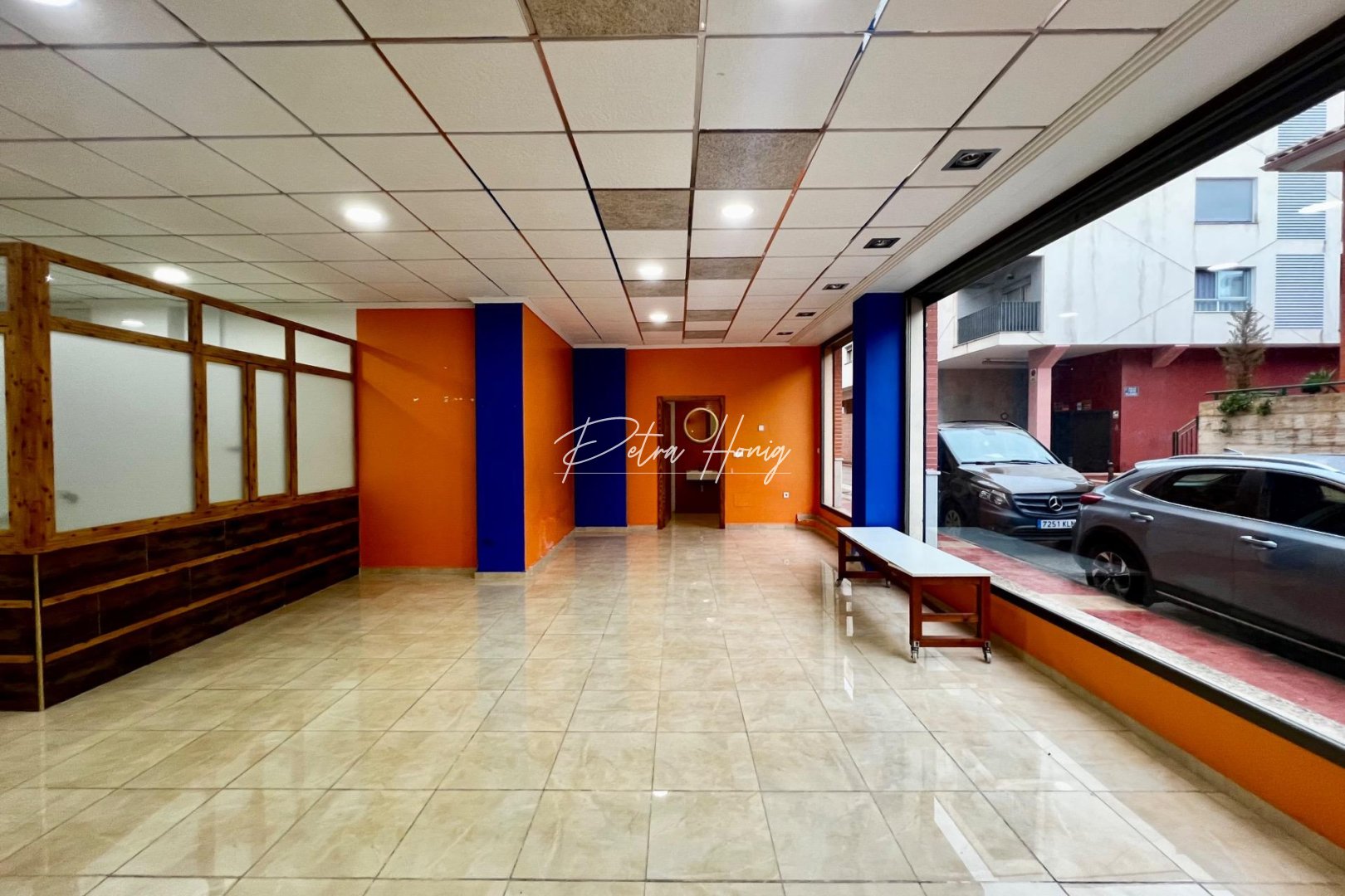 Resales - Commercial - Other areas - Beniel