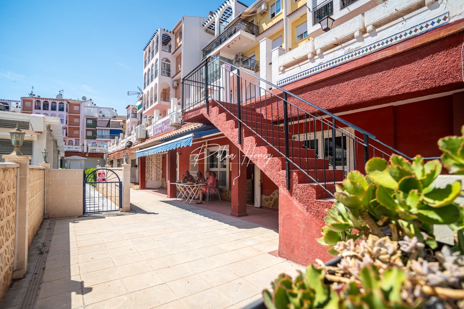 Resales - Commercial - Torrevieja - La Veleta