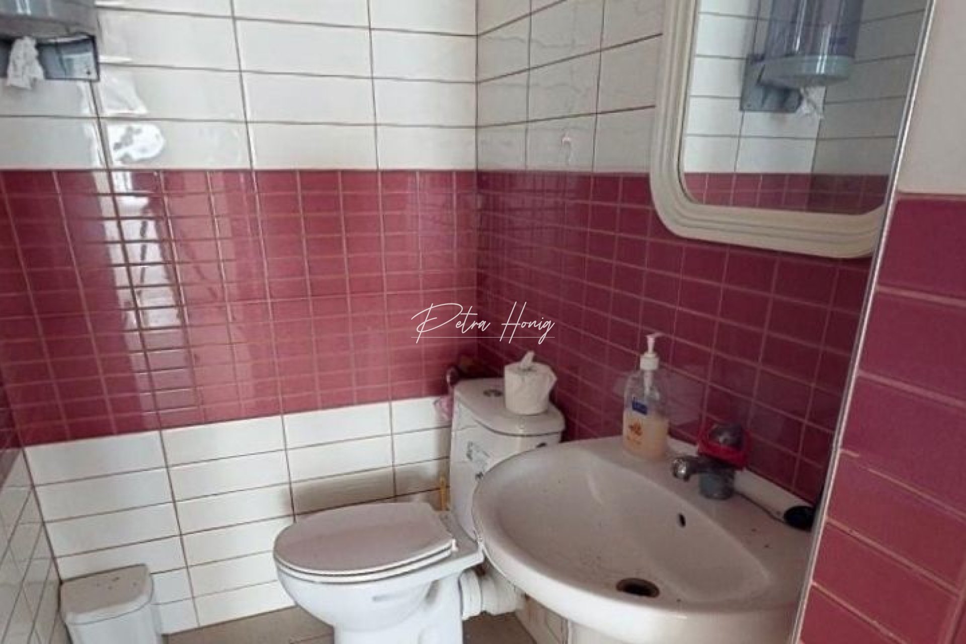 Resales - Commercial - Torrevieja