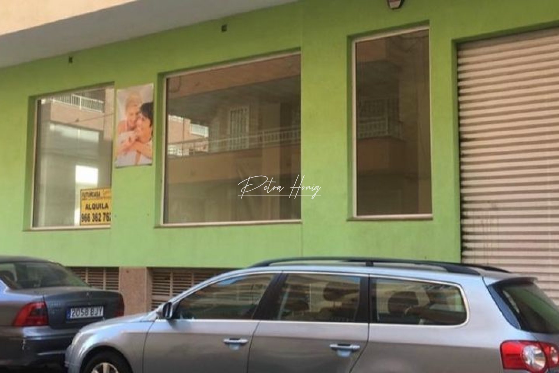 Resales - Commercial - Torrevieja