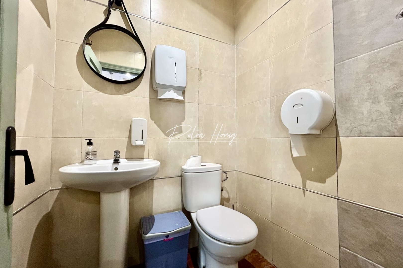 Resales - Commercial - Villamartin
