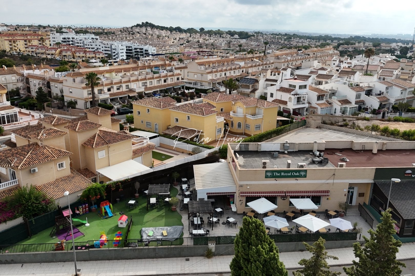 Resales - Commercial - Villamartin
