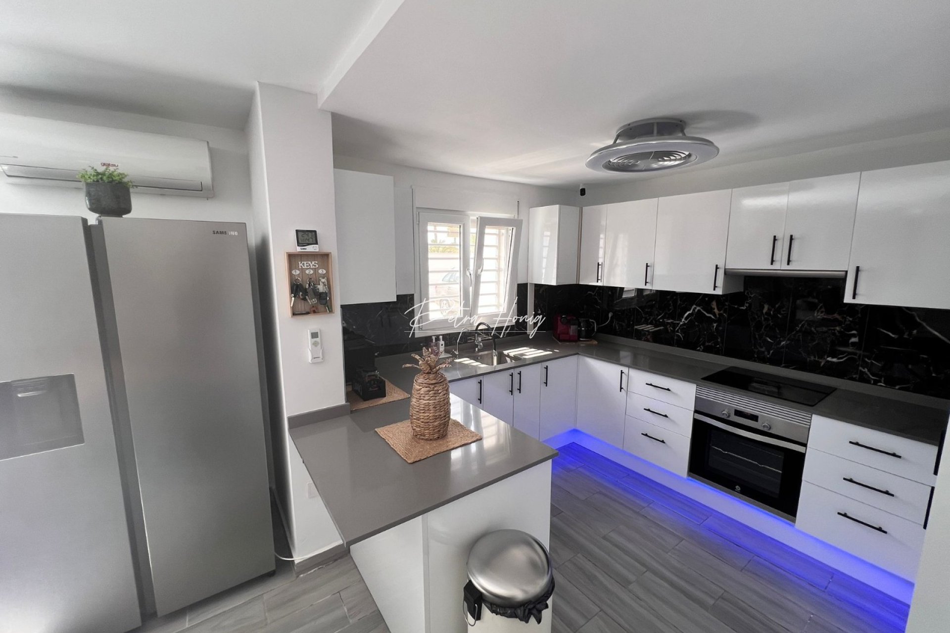 Resales - Finca - Elche Pedanías - La Marina