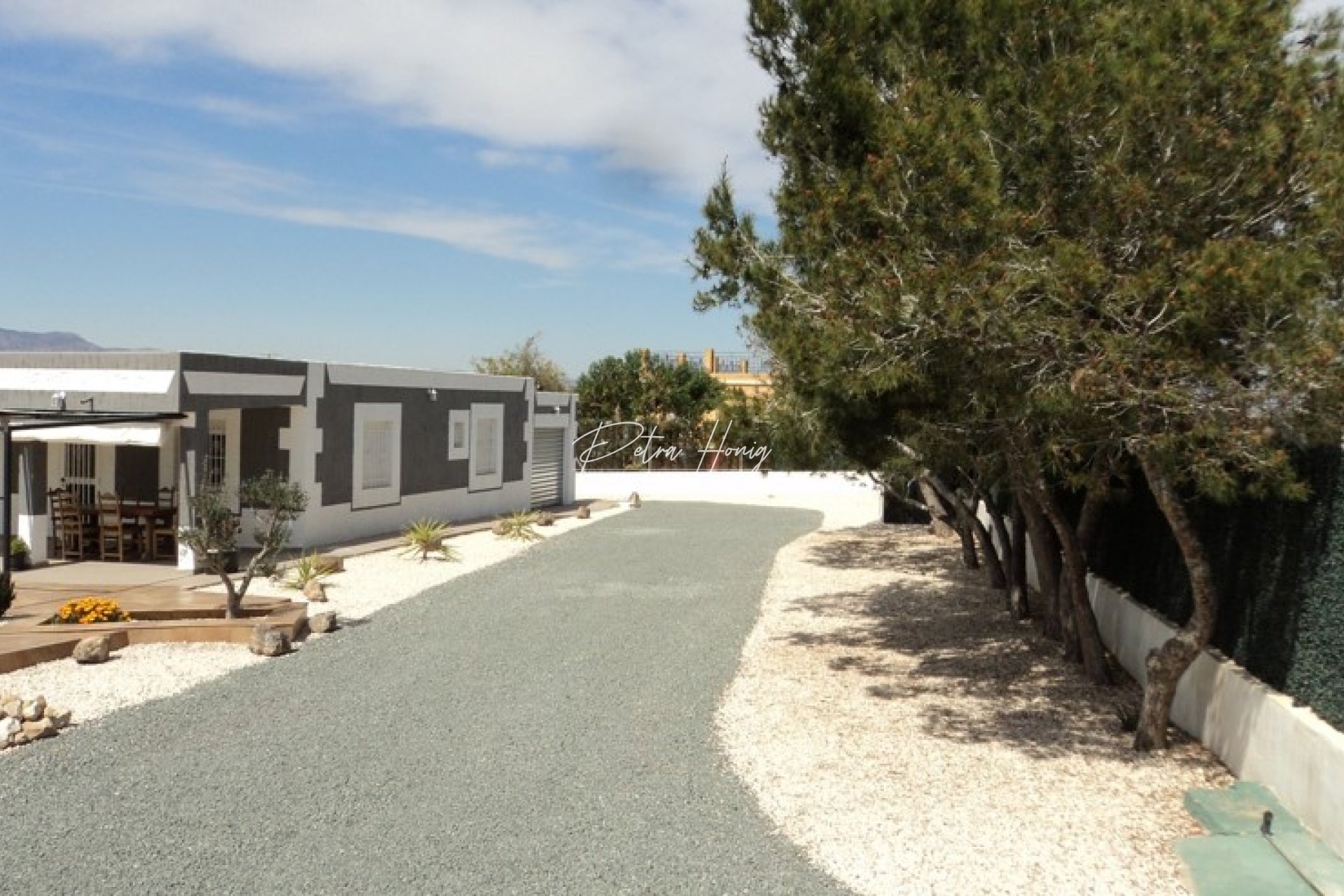 Resales - Finca - La Marina