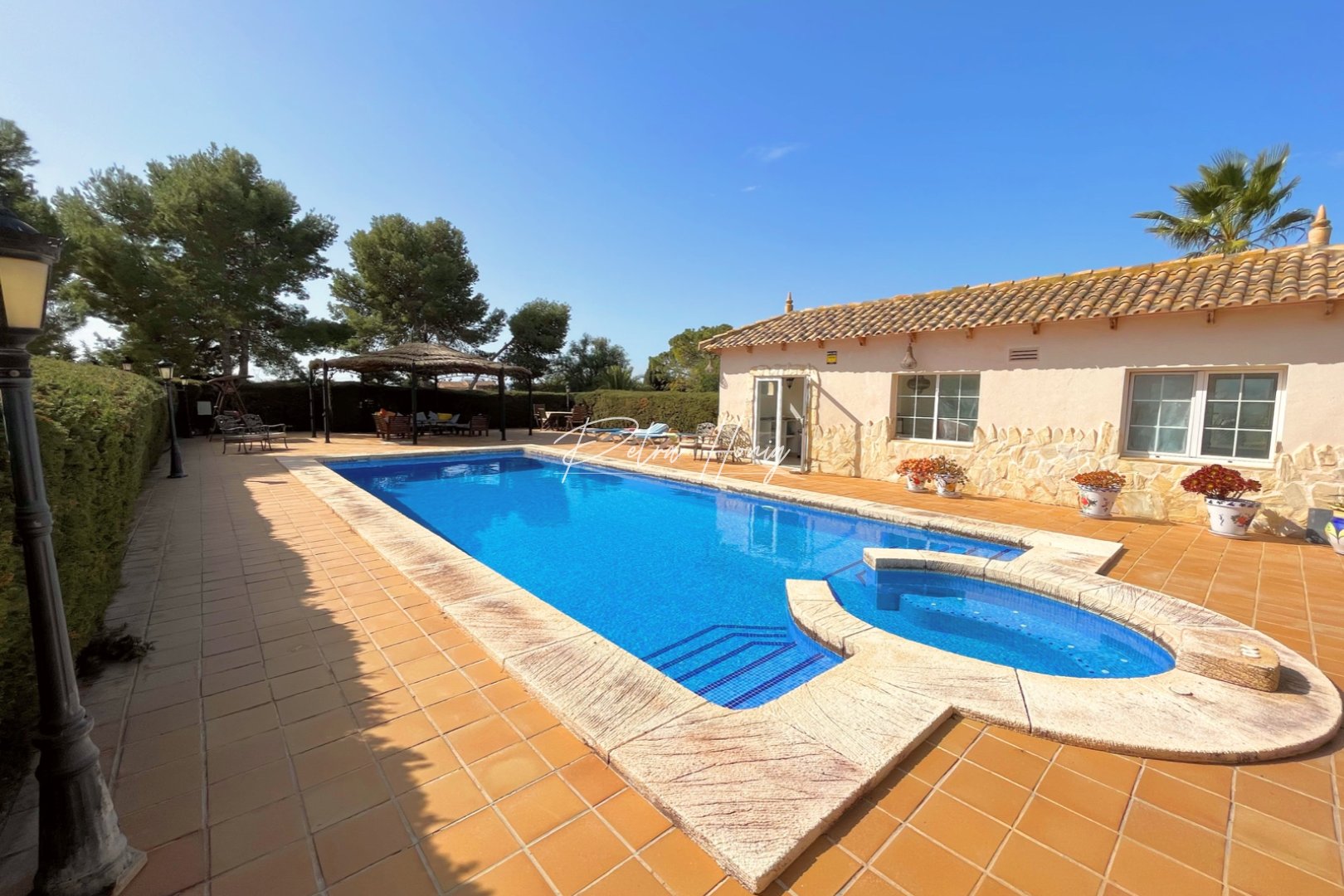 Resales - Finca - Los Alcazares