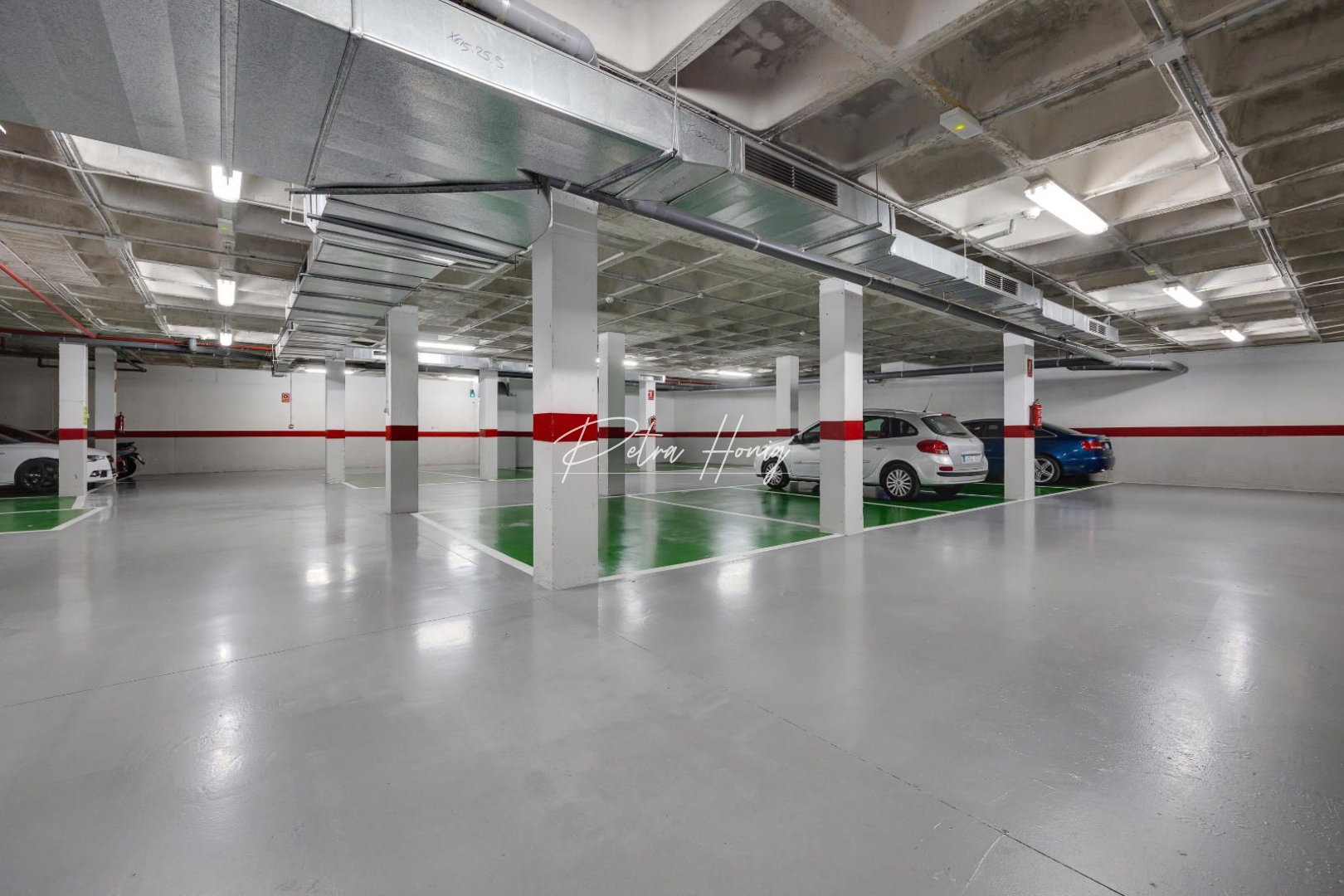 Resales - Garage - Torrevieja