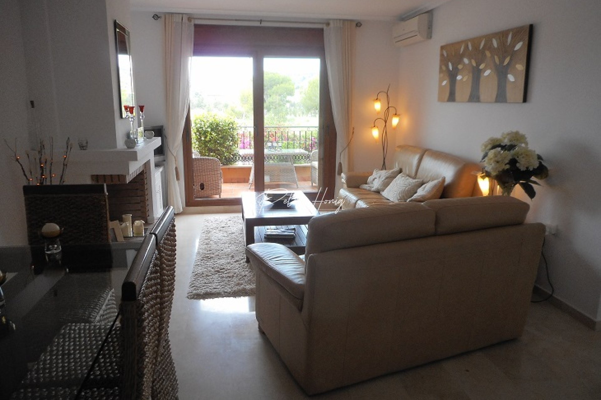 Resales -  - La Finca Golf