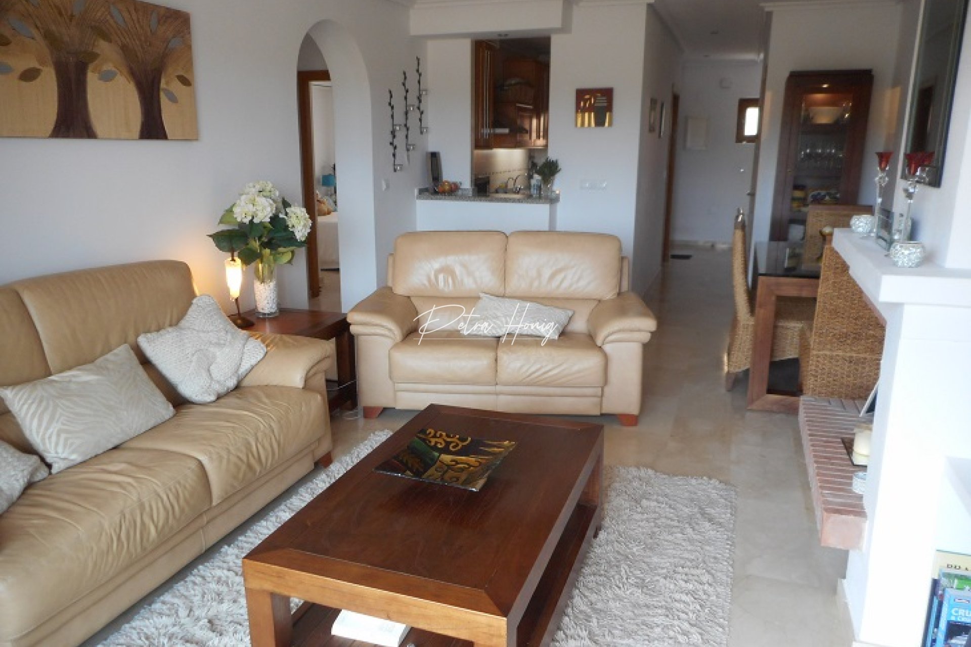 Resales -  - La Finca Golf