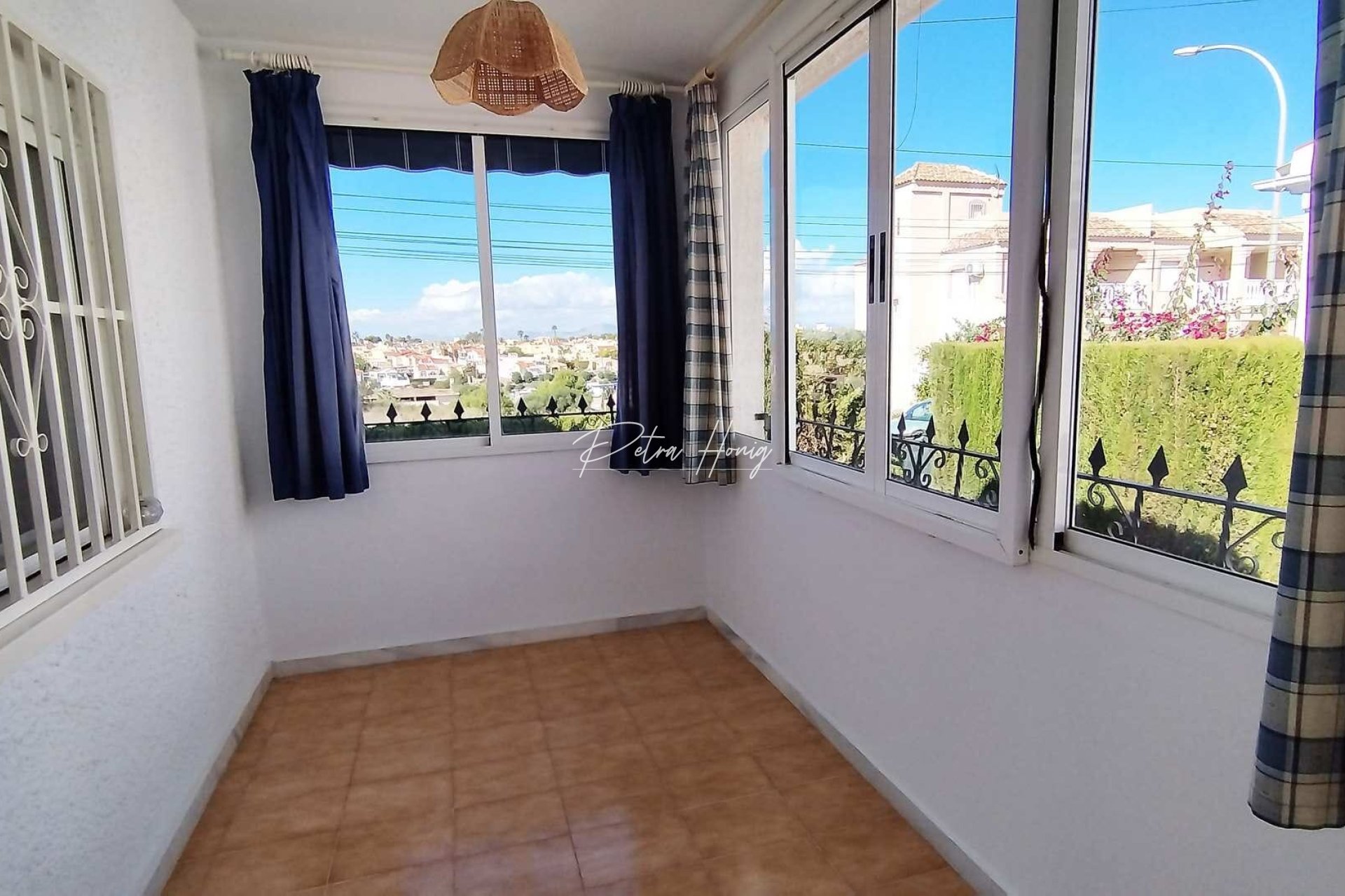 Resales -  - La Marina