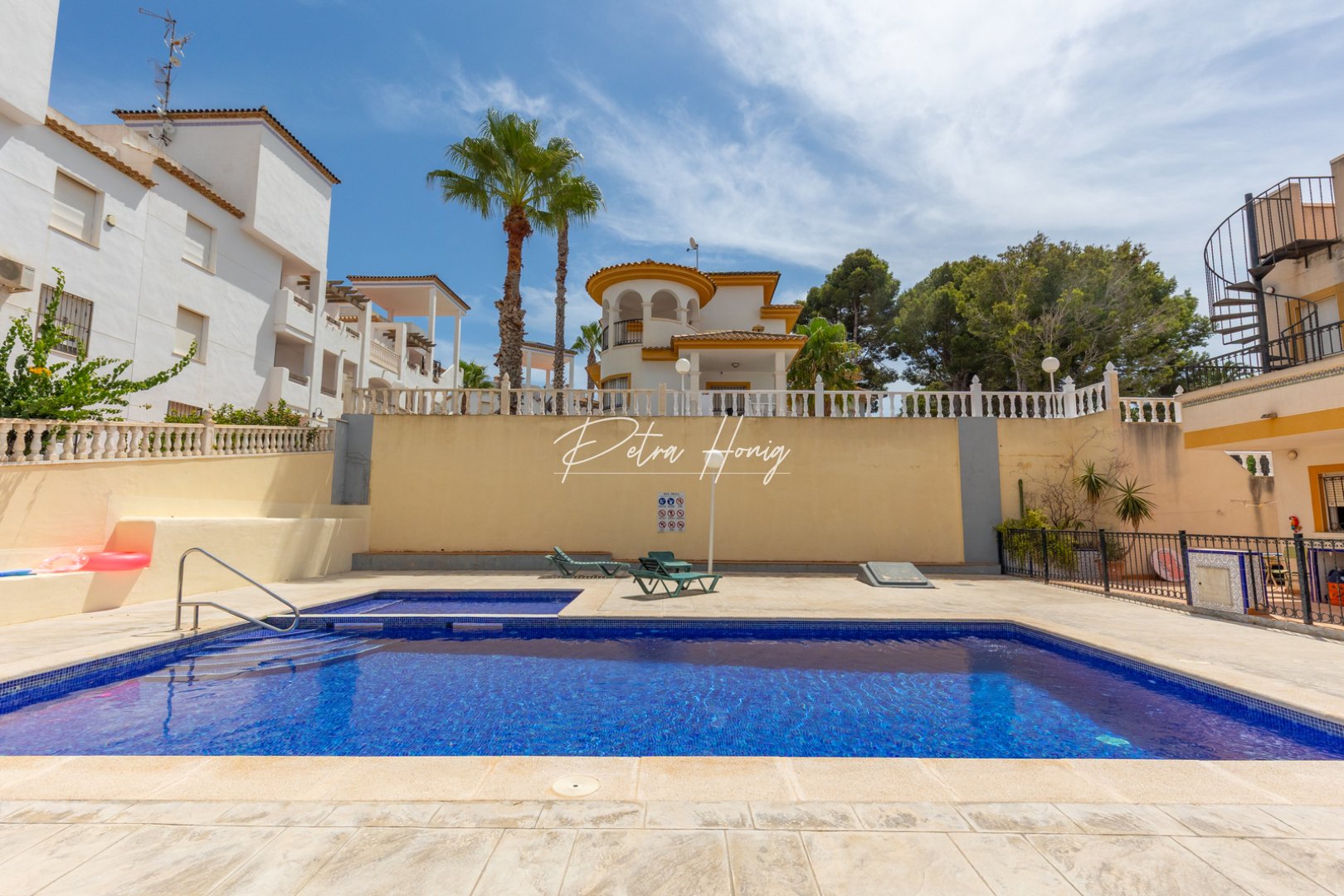 Resales - Lägenhet - Orihuela Costa - Villamartin