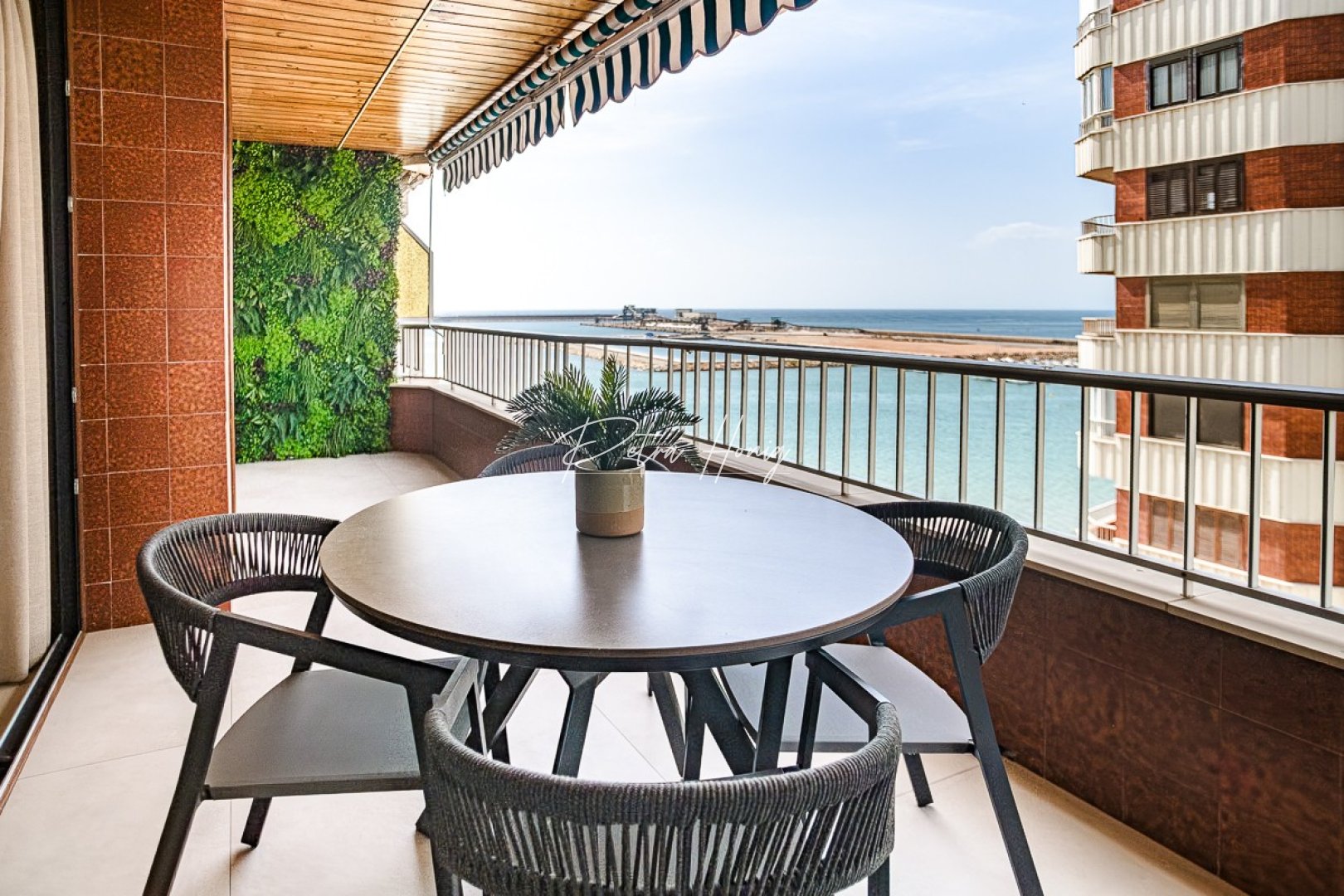 Resales - Lägenhet - Torrevieja - Acequion