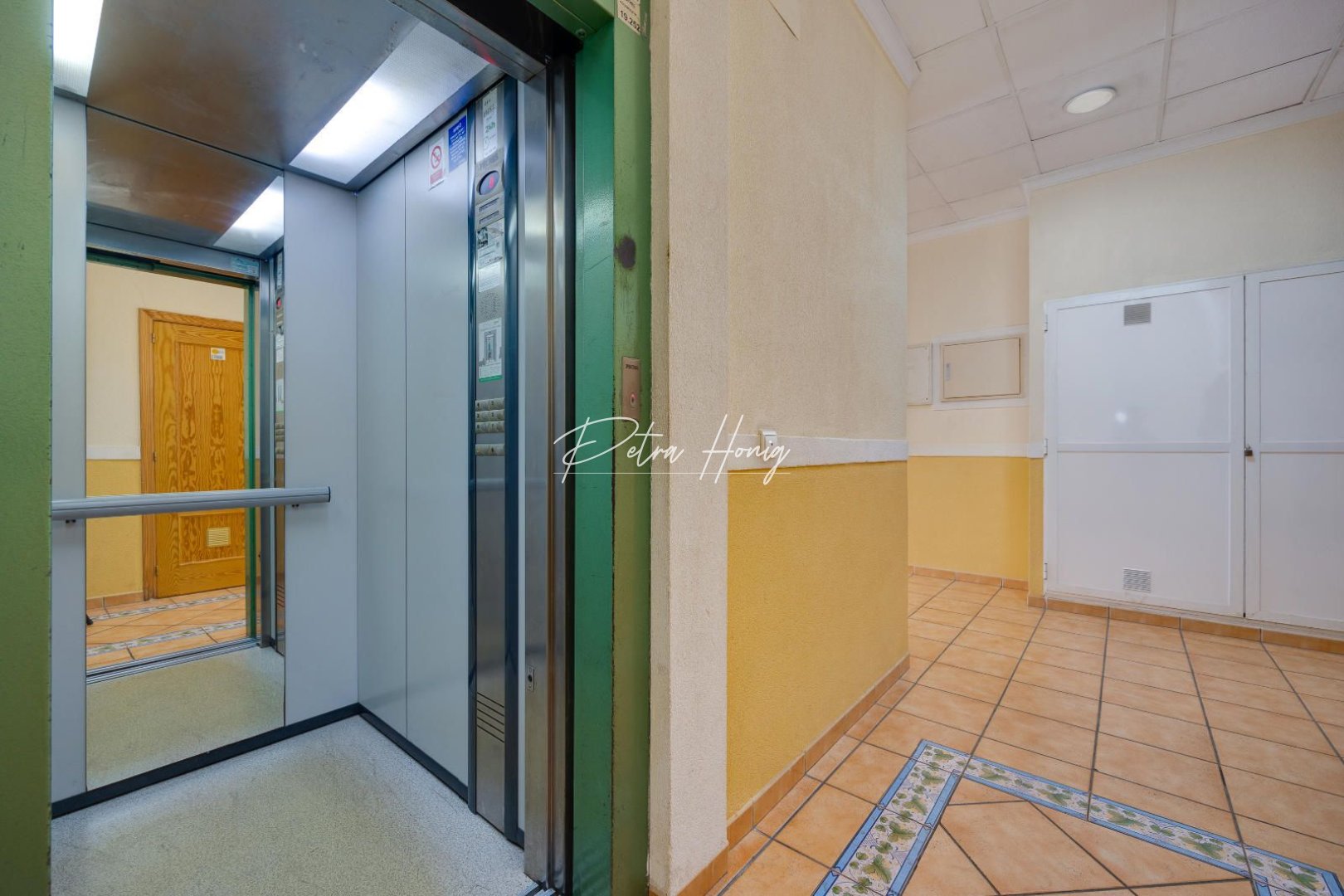 Resales - Lägenhet - Torrevieja - Centro