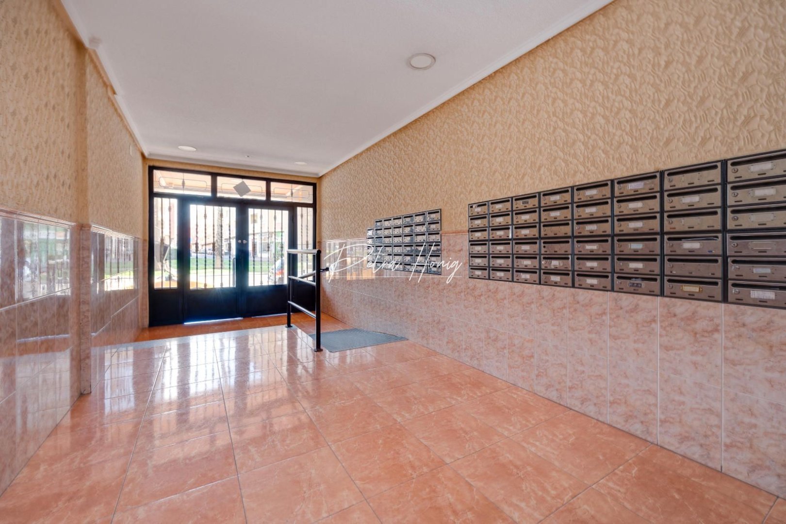 Resales - Lägenhet - Torrevieja - Parque las naciones