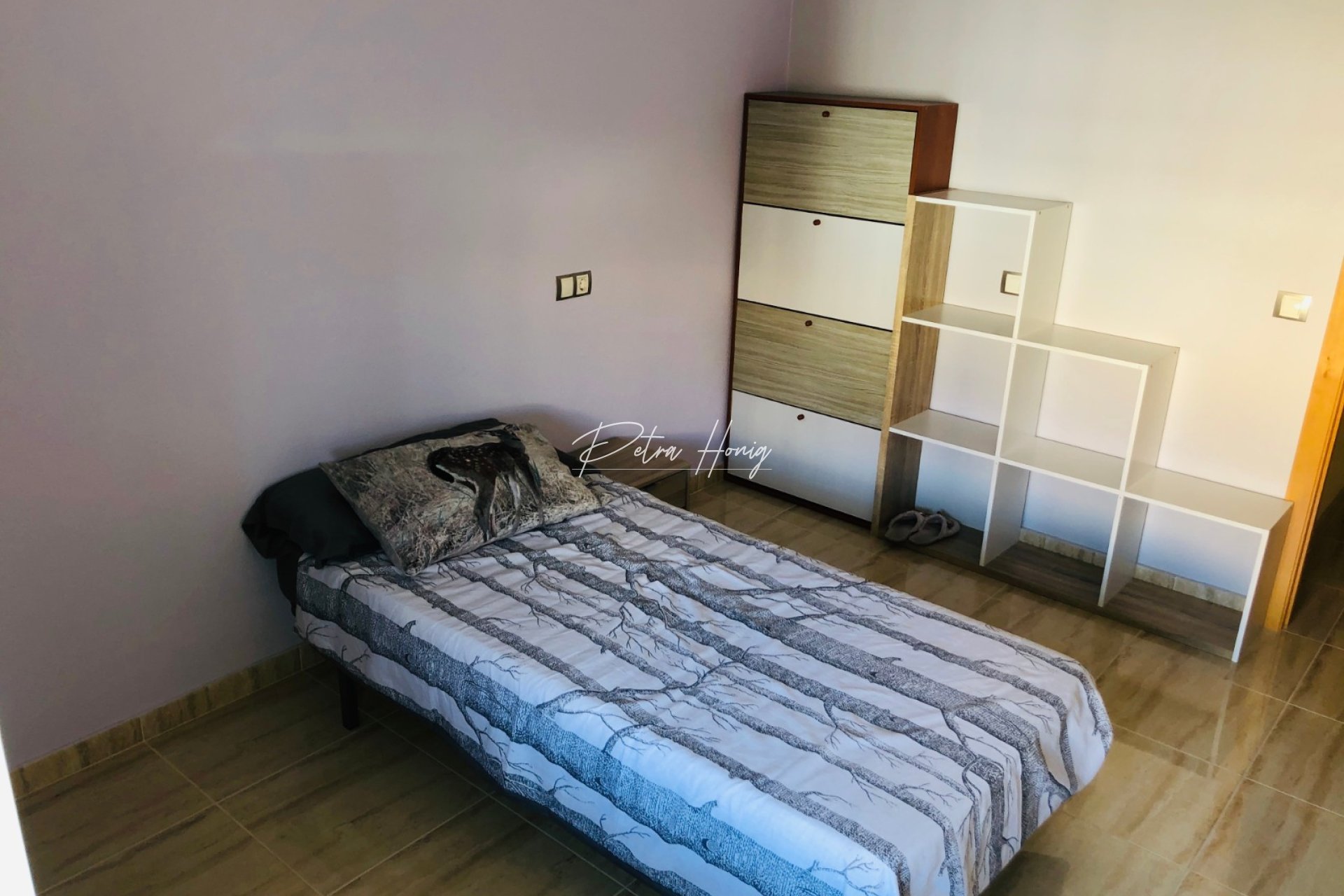 Resales -  - San Luis