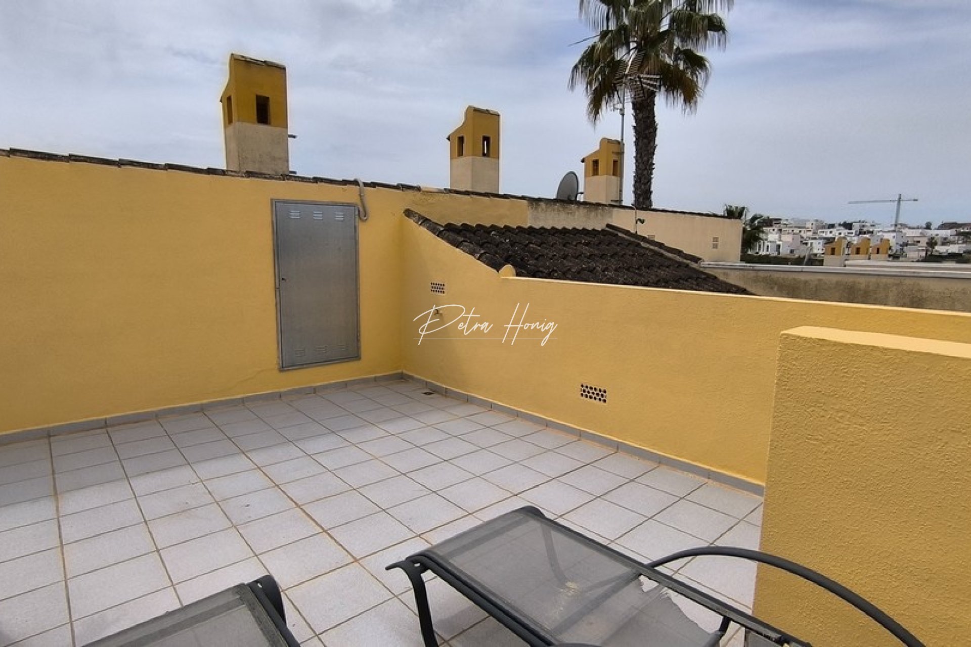 Resales - Semi Detached - Benimar