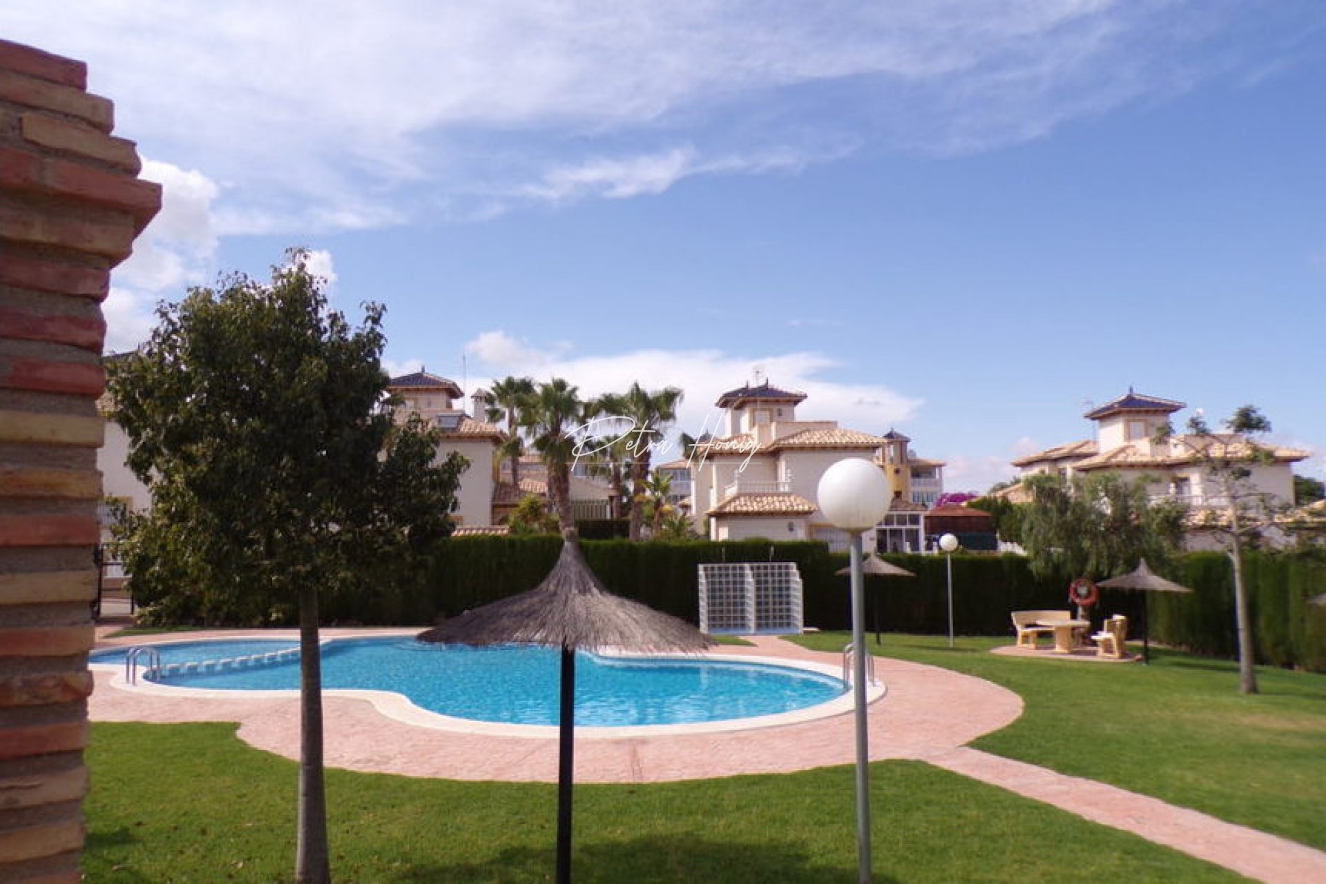 Resales - Semi Detached - Cabo Roig