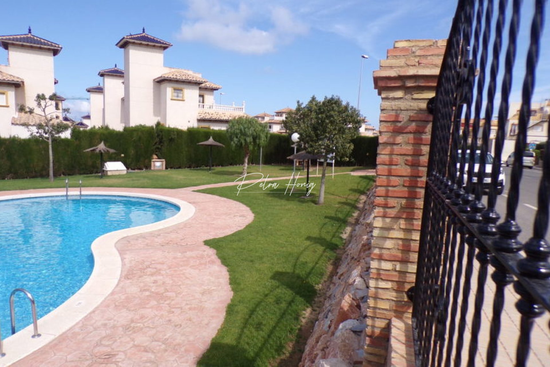 Resales - Semi Detached - Cabo Roig