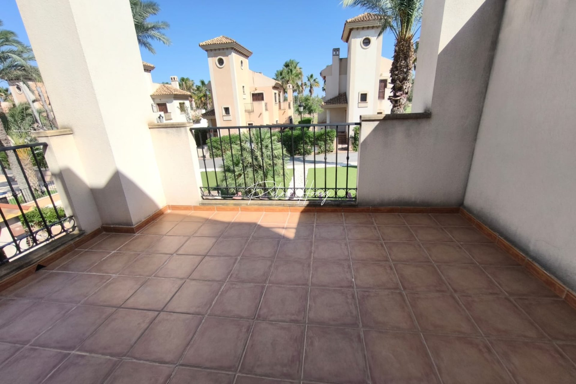 Resales - Semi Detached - La Finca Golf