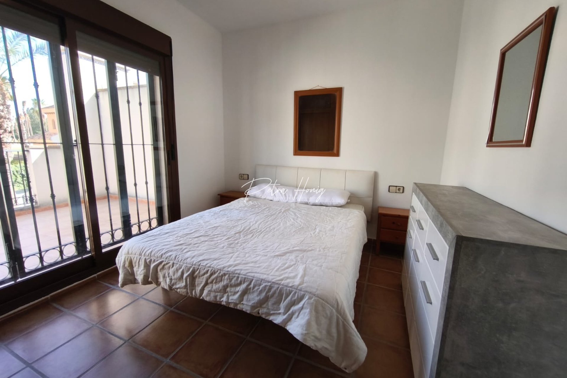 Resales - Semi Detached - La Finca Golf
