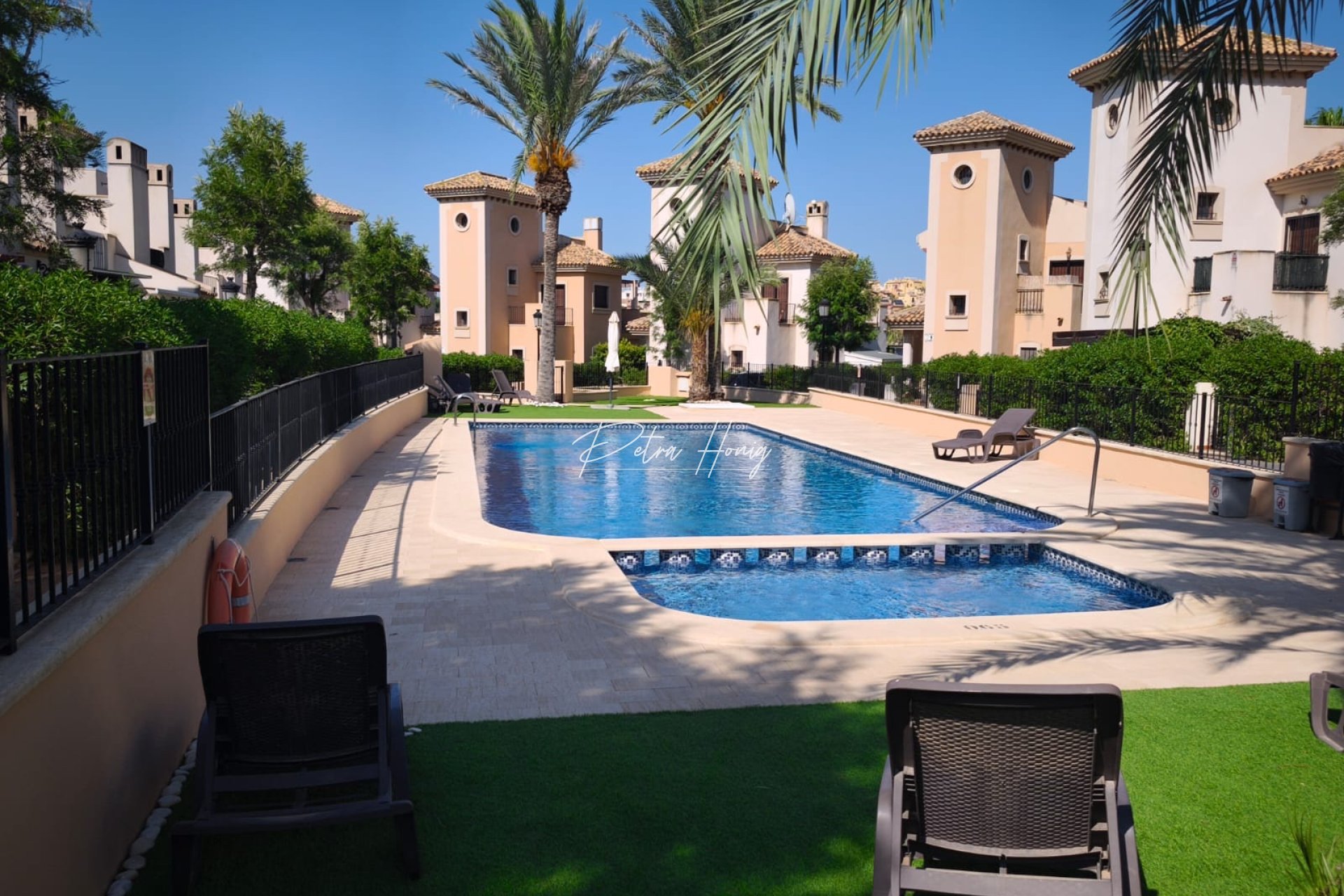 Resales - Semi Detached - La Finca Golf
