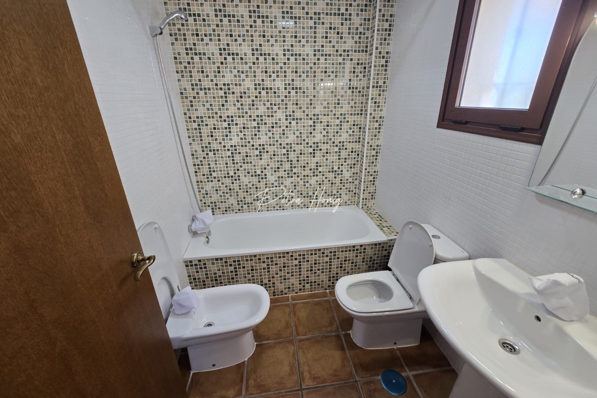 Resales - Semi Detached - La Finca Golf