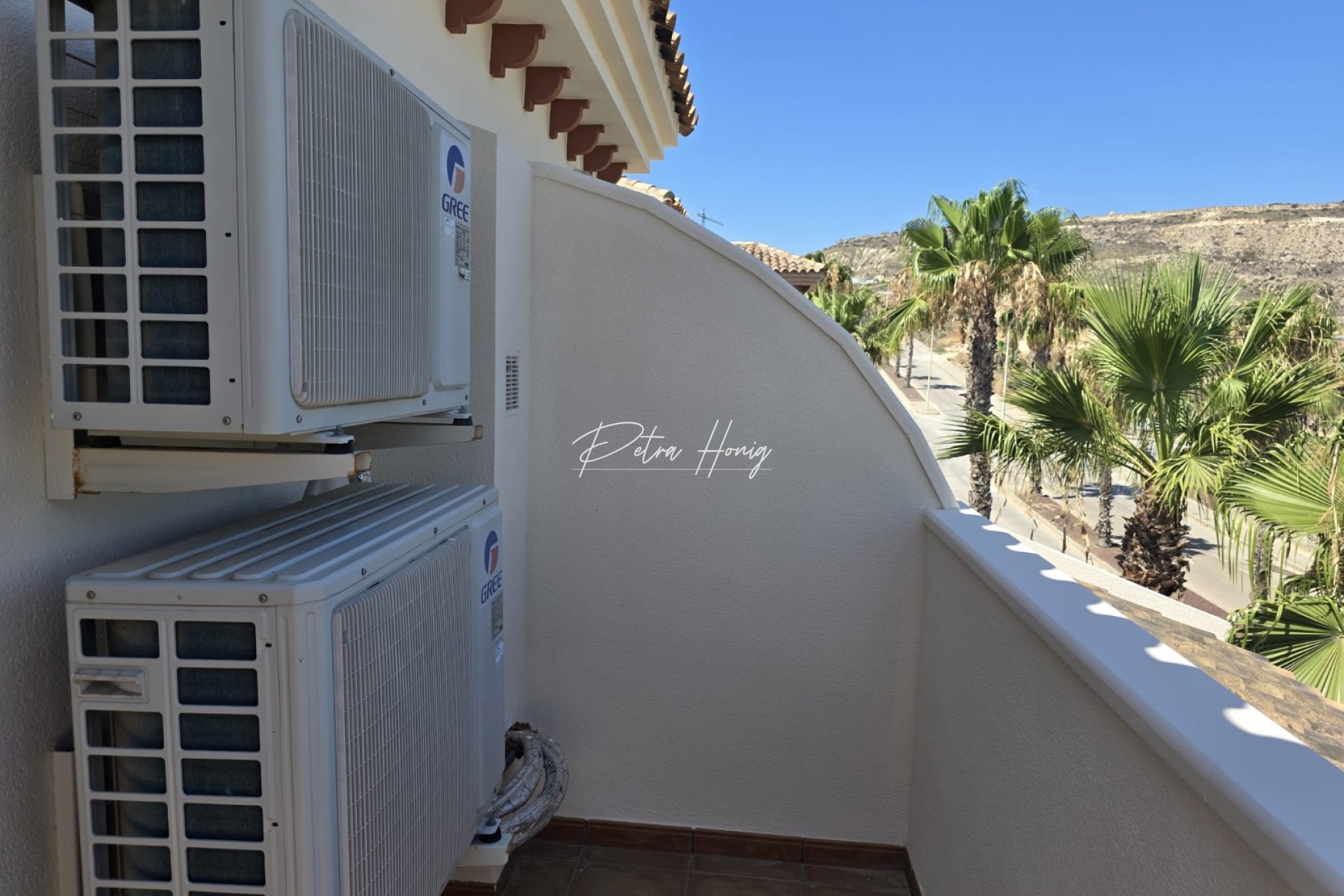 Resales - Semi Detached - La Finca Golf