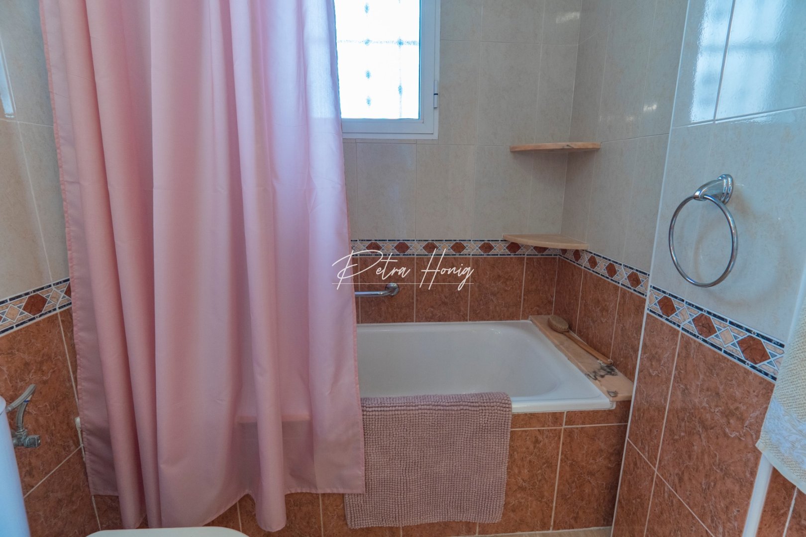 Resales - Semi Detached - Lo Crispin