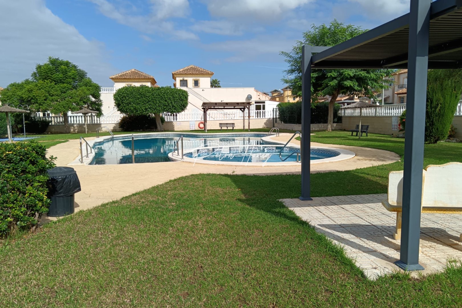 Resales - Semi Detached - Lo Crispin