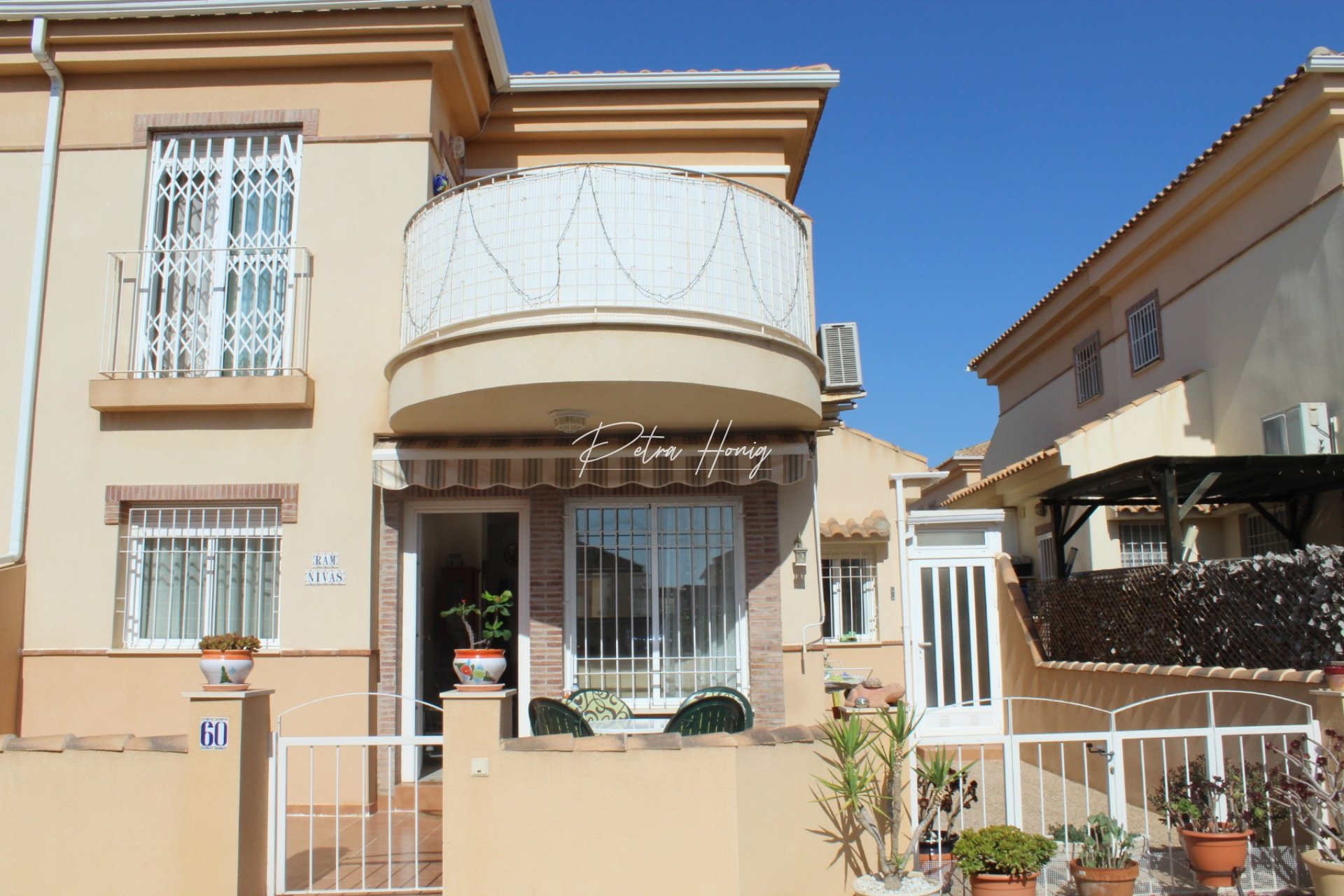 Resales - Semi Detached - Playa Flamenca