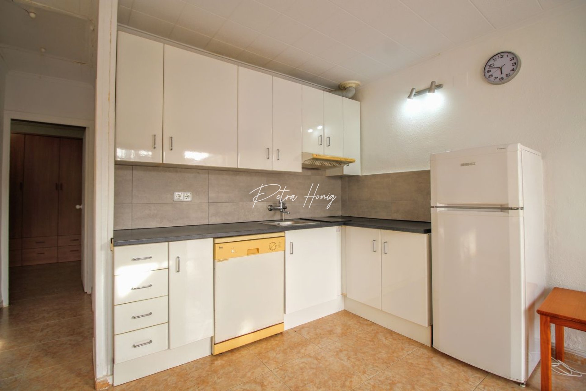 Resales -  - Torreta III