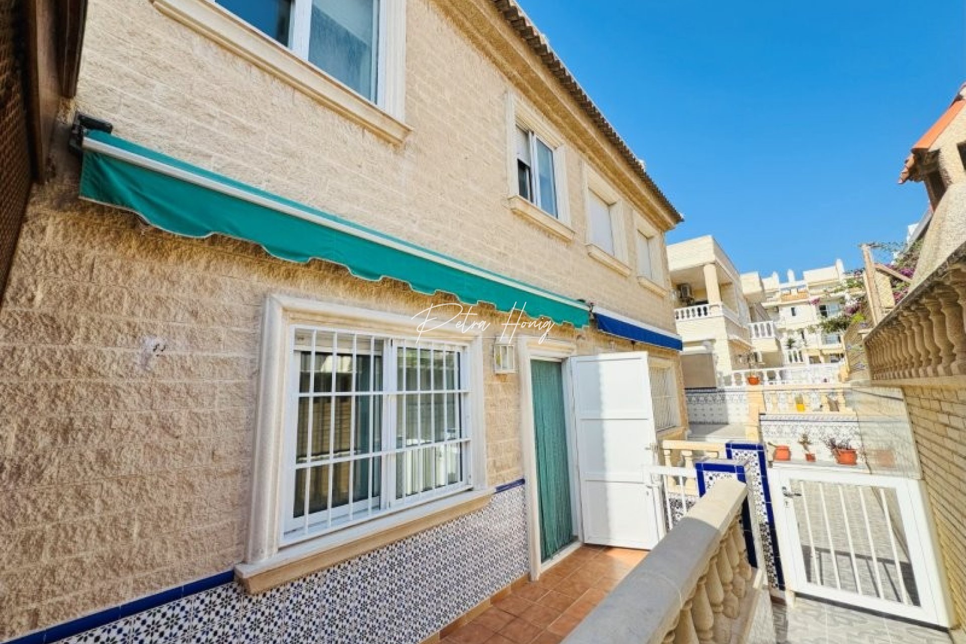 Resales - Townhouse - La Mata