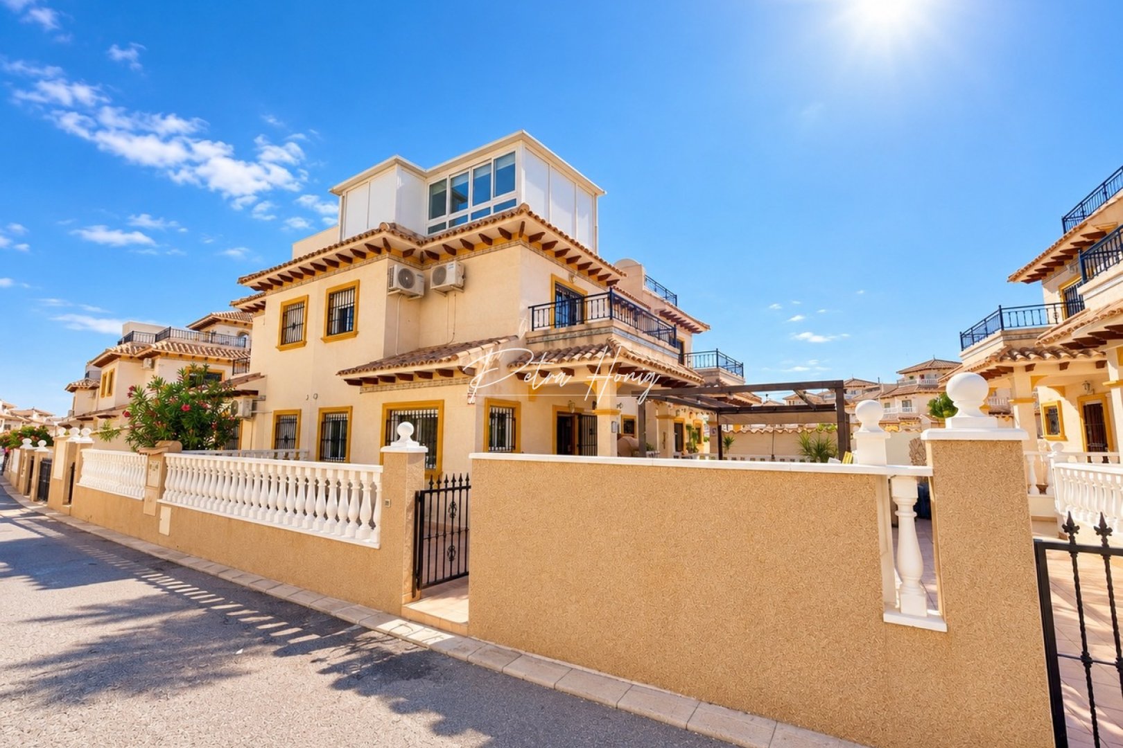 Resales - Townhouse - La Zenia