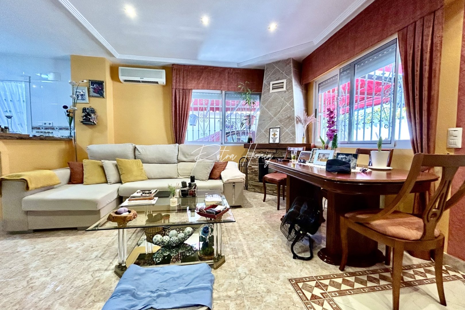 Resales - Townhouse - Los Altos