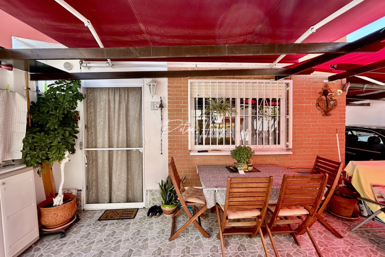 Resales - Townhouse - Los Altos