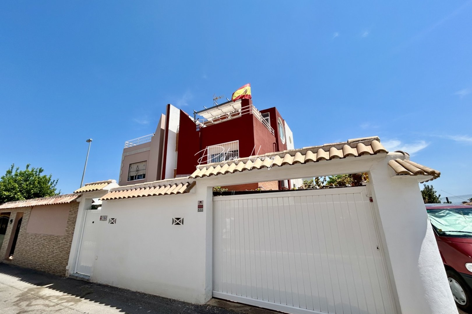 Resales - Townhouse - Los Altos