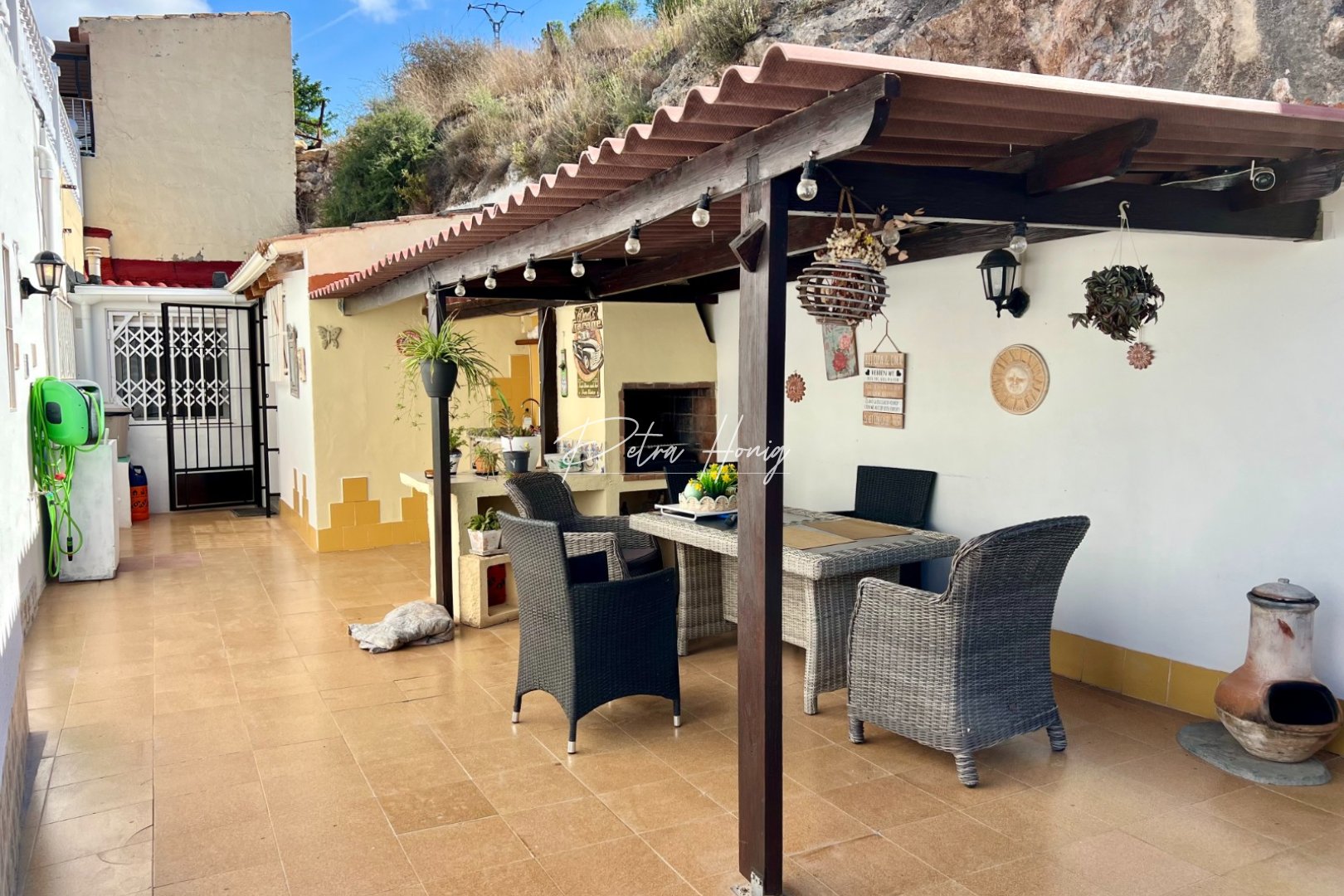 Resales - Townhouse - Other areas - Benferri