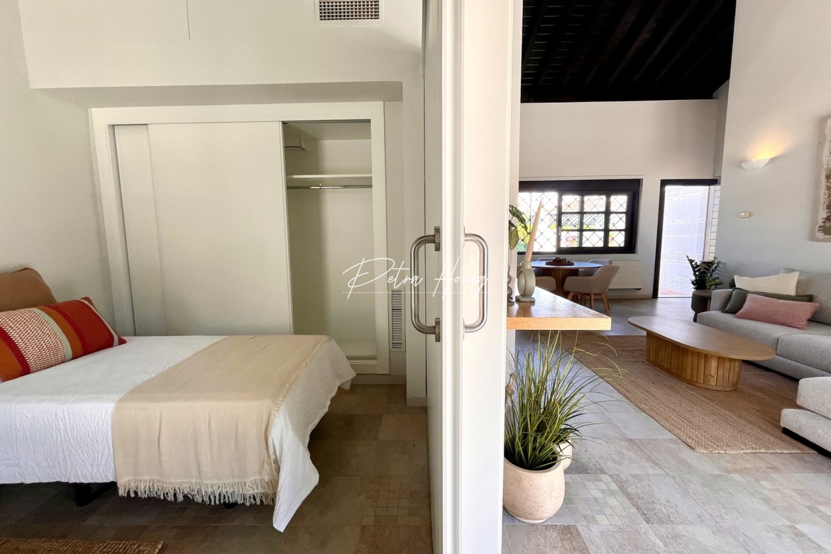 Resales - Townhouse - Other areas - Sucina