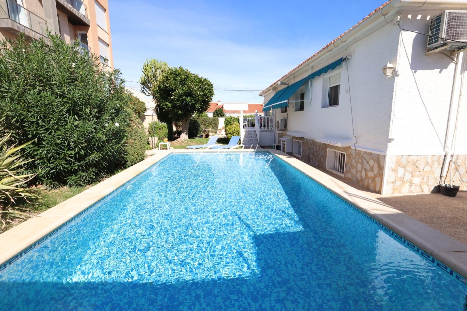 Resales - Townhouse - Torrevieja - Punta prima