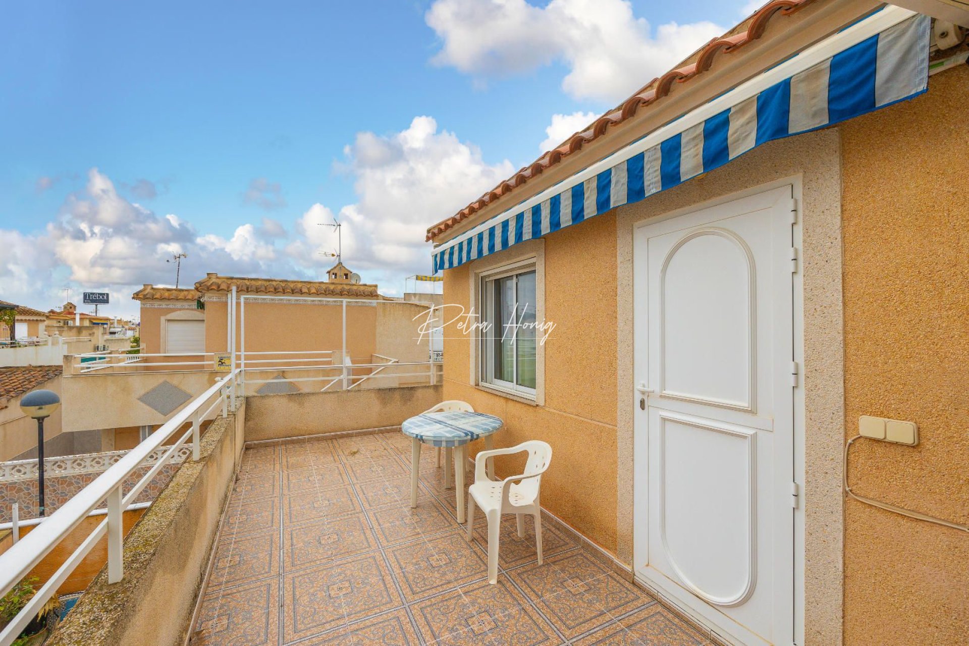 Resales - Townhouse - Torrevieja - Zona Carrefour