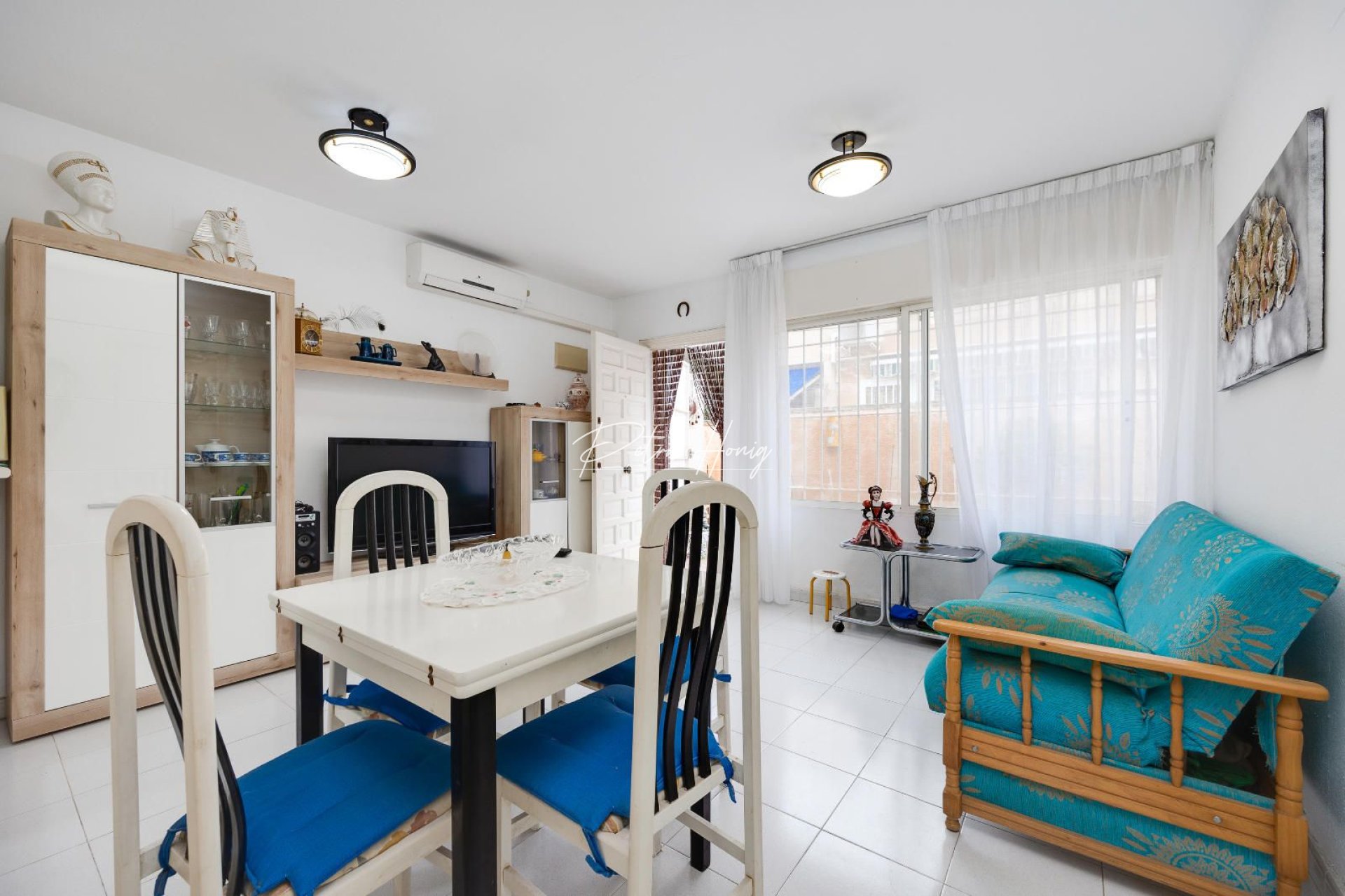 Resales - Townhouse - Torrevieja - Zona Carrefour