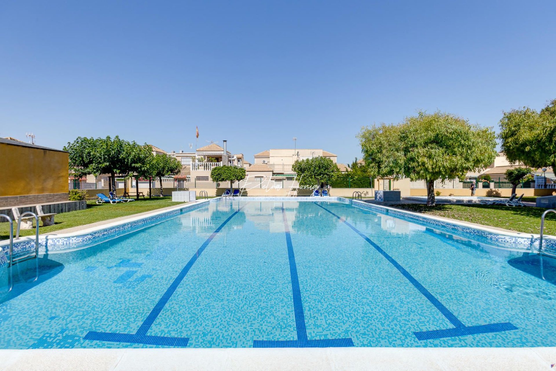 Resales - Townhouse - Torrevieja - Zona Carrefour