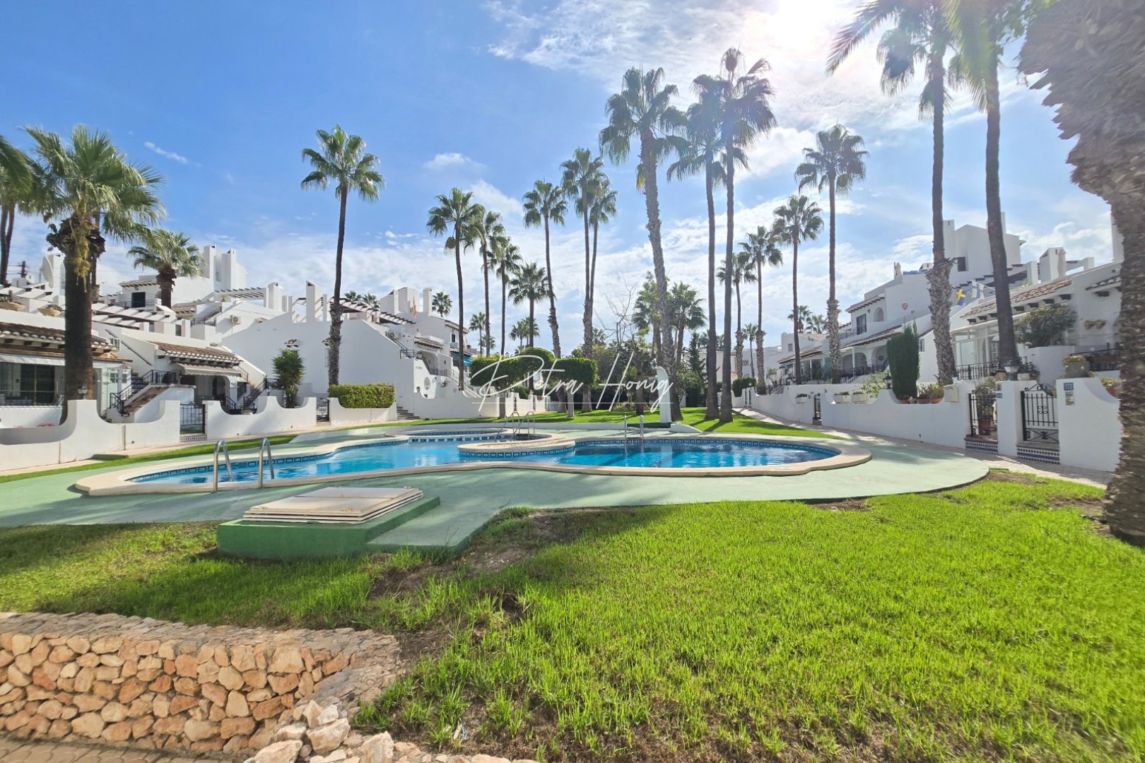 Resales - Townhouse - Villamartin * - Los Dolses *