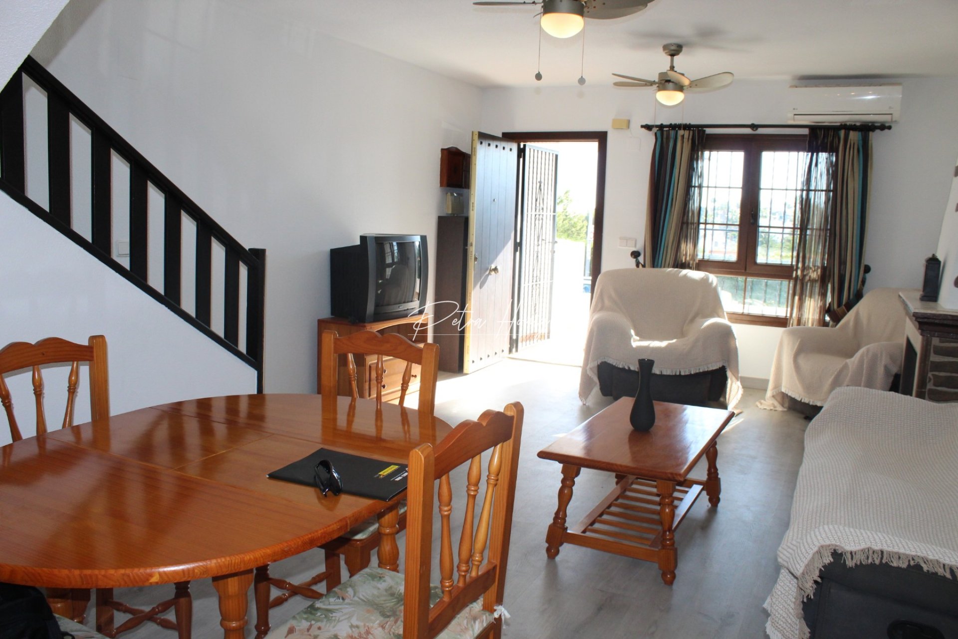 Resales - Townhouse - Villamartin