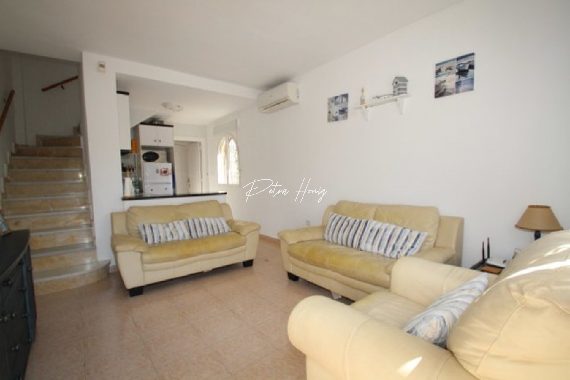 Resales - Townhouse - Villamartin