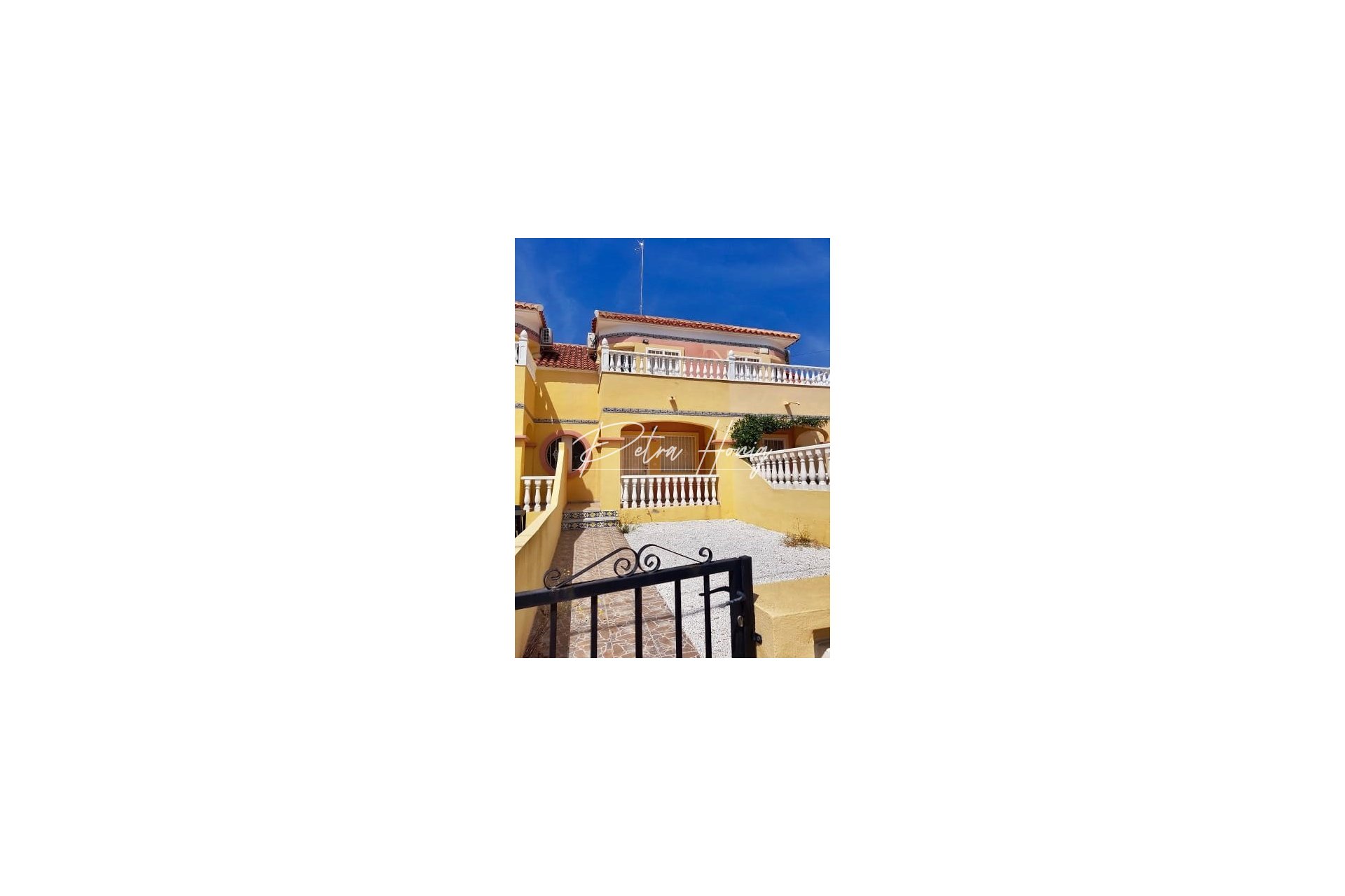 Resales - Townhouse - Villamartin