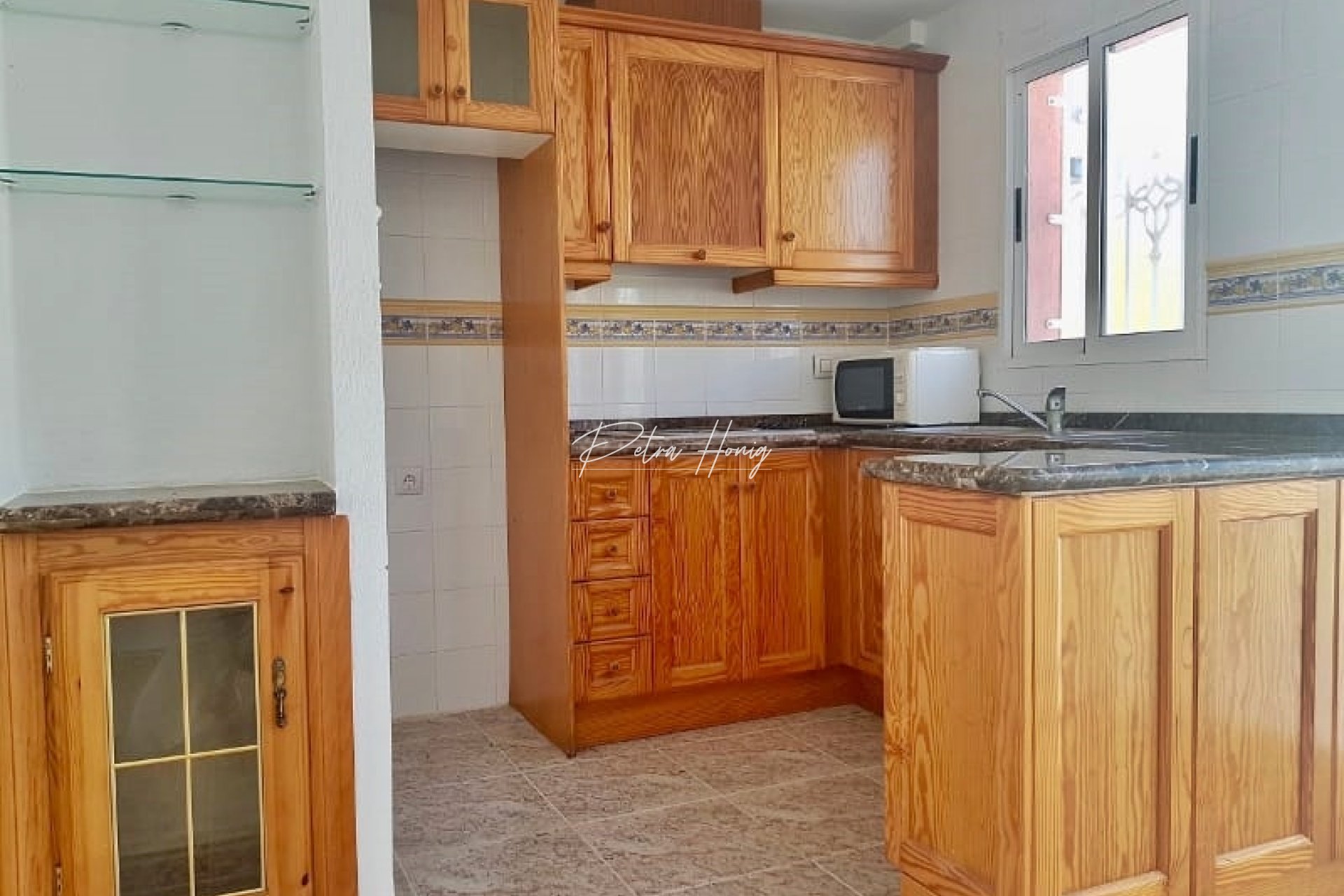 Resales - Townhouse - Villamartin