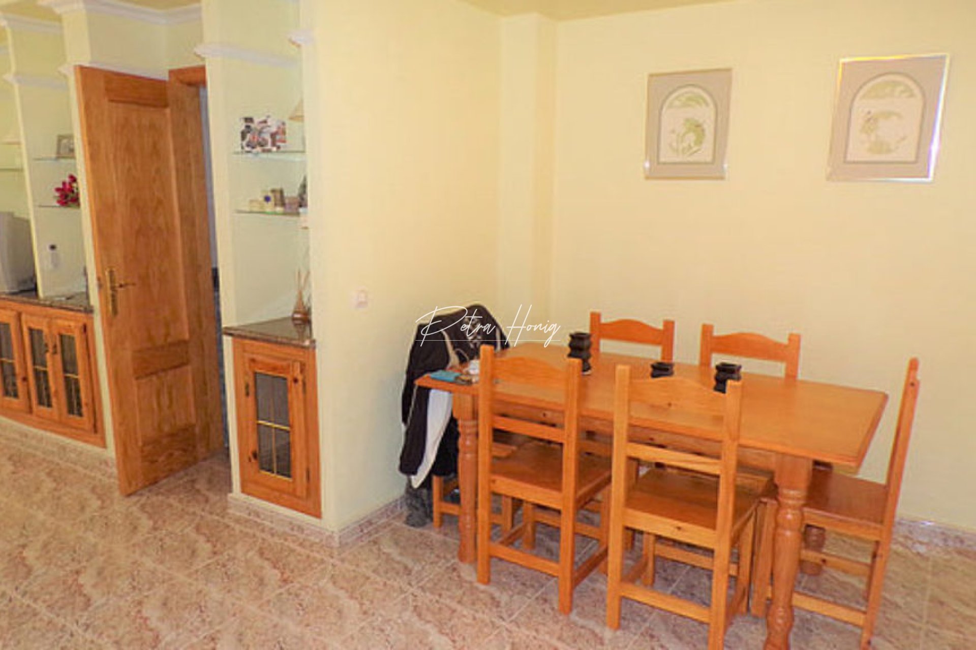 Resales - Townhouse - Villamartin