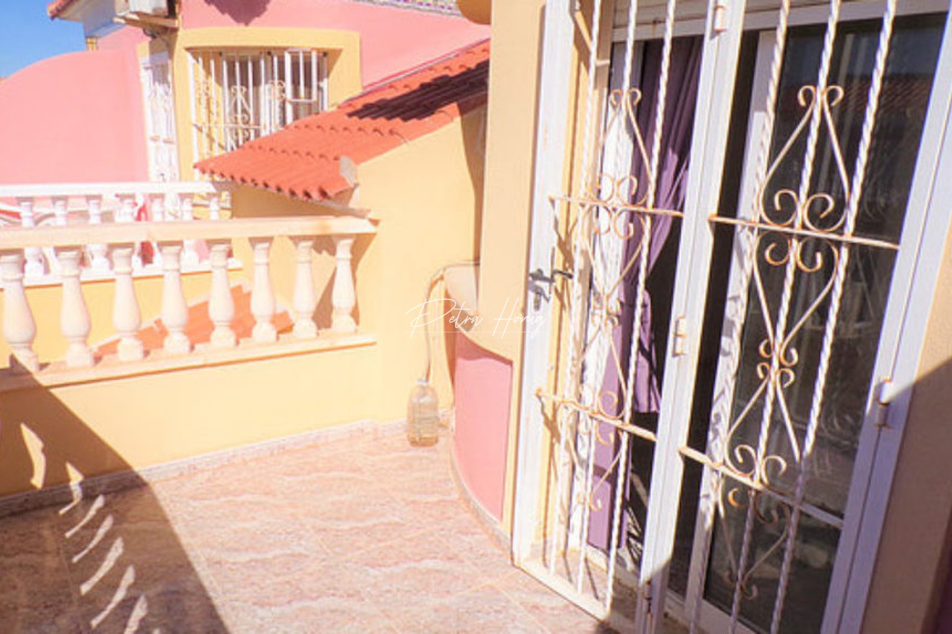 Resales - Townhouse - Villamartin