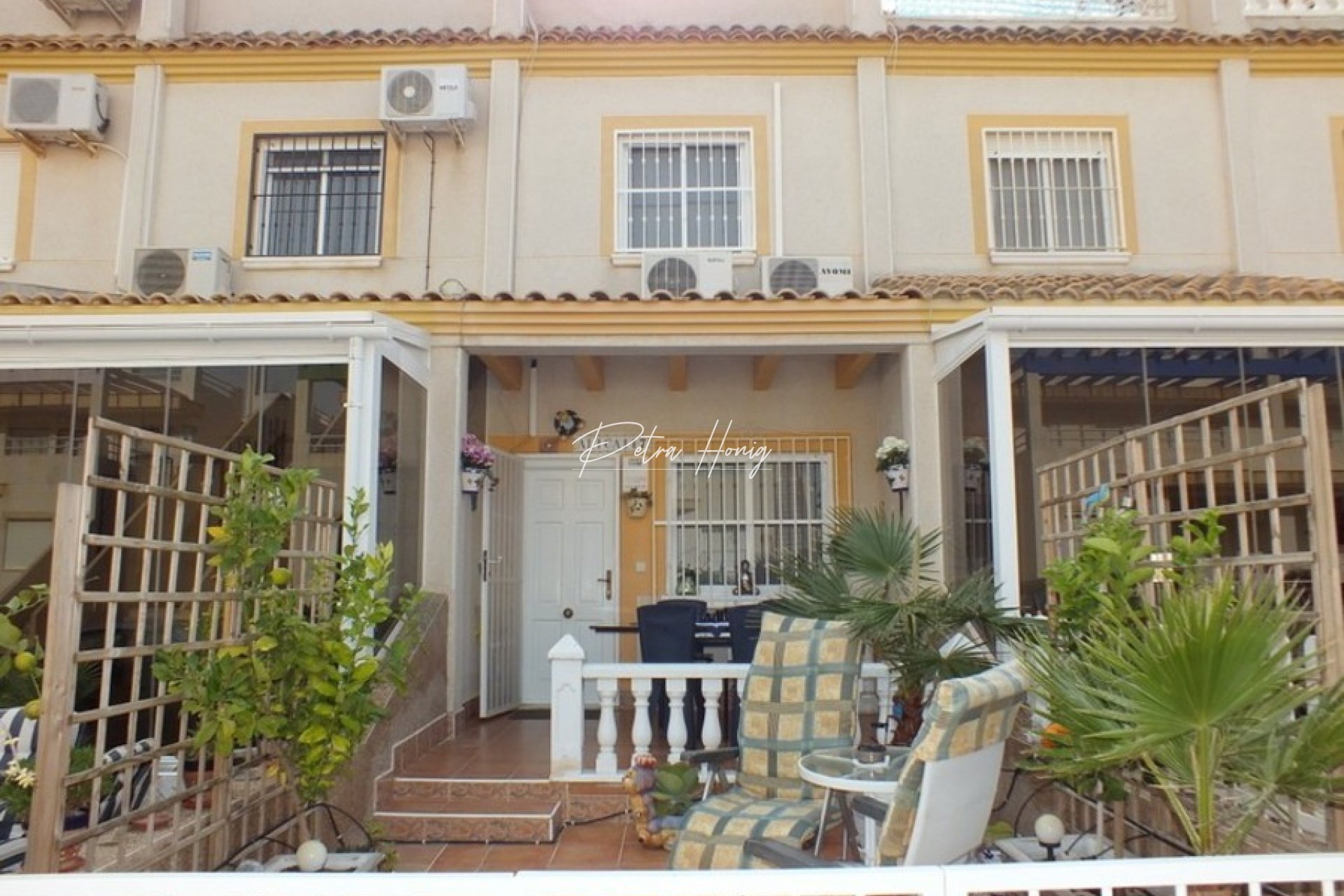 Resales - Townhouse - Villamartin