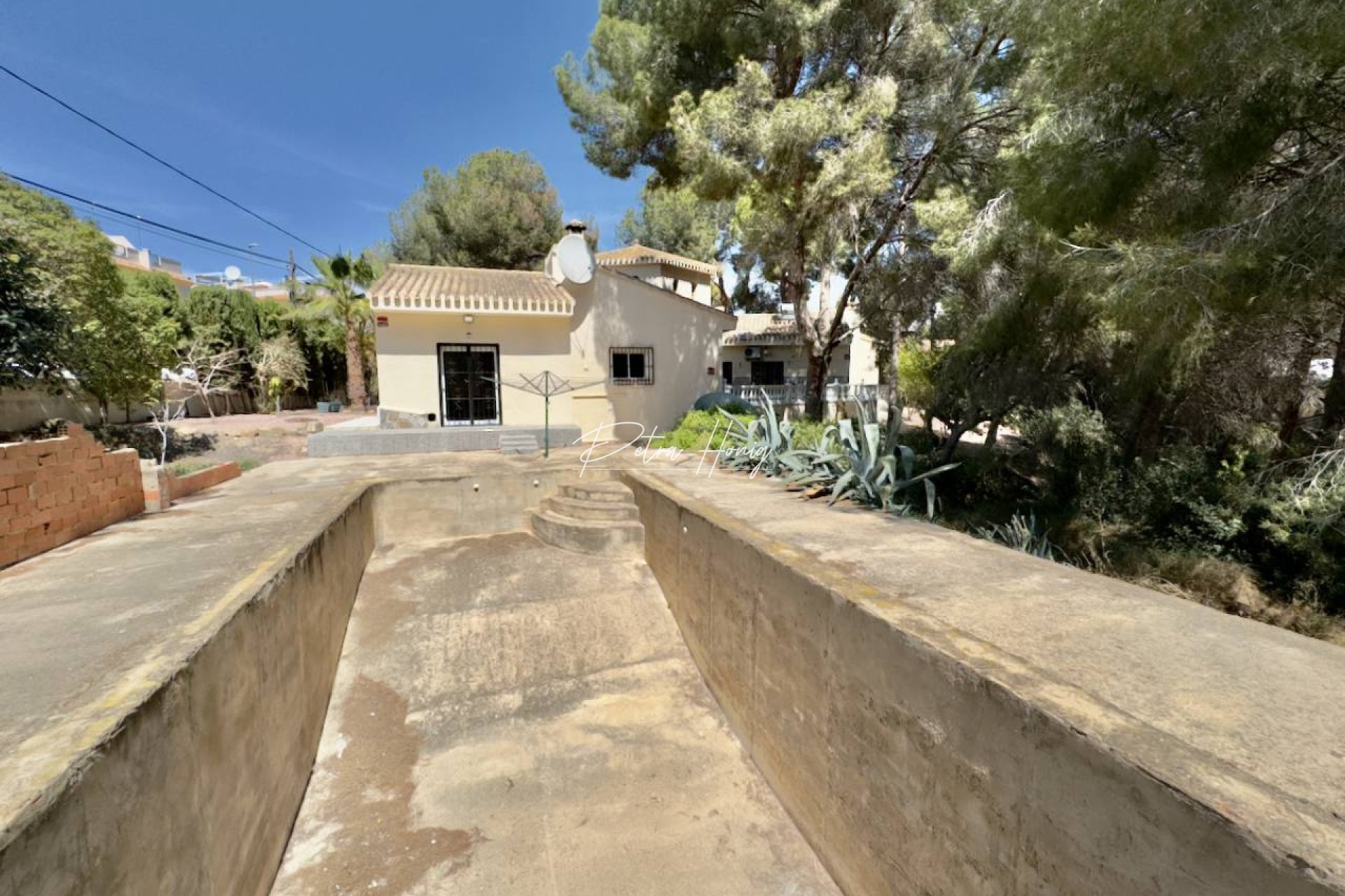 Resales - Villa - Algorfa